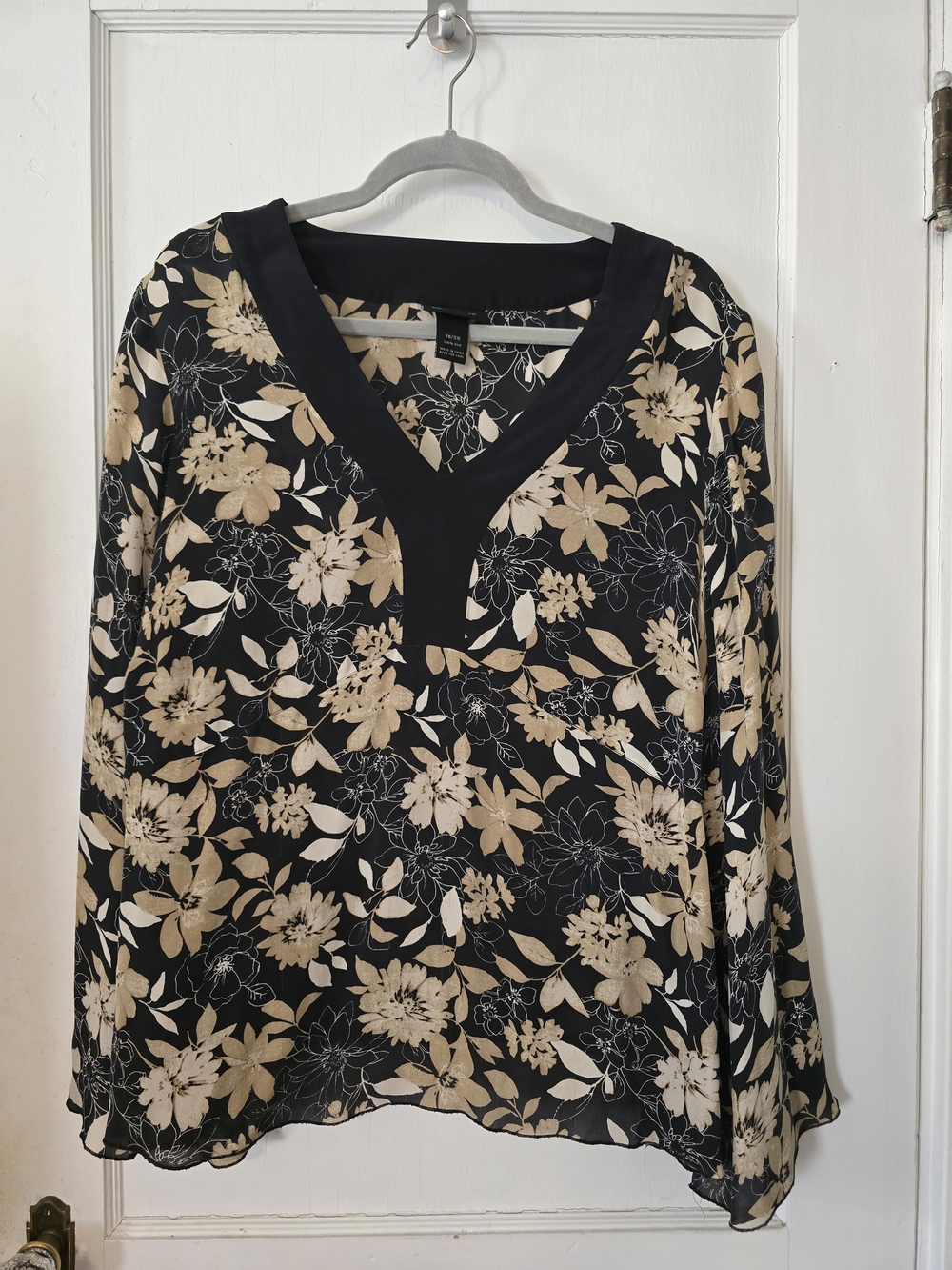 Lane Bryant 100% Silk Navy Floral Blouse 18/20
